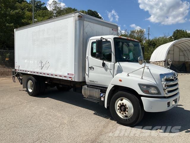 Hino 338 Camion cassonati