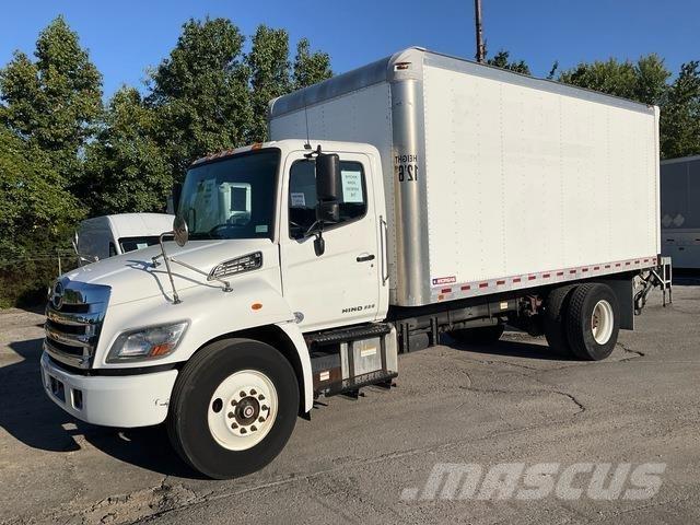 Hino 338 Camion cassonati
