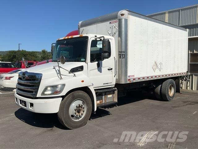Hino 338 Camion cassonati