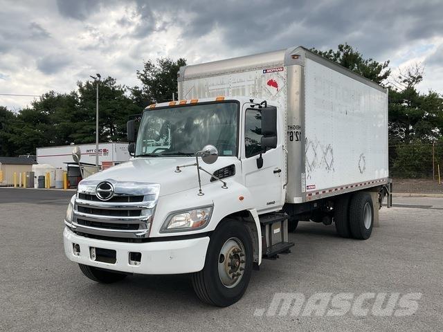 Hino 338 Camion cassonati