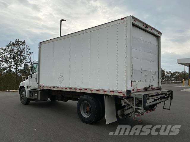 Hino 338 Camion cassonati