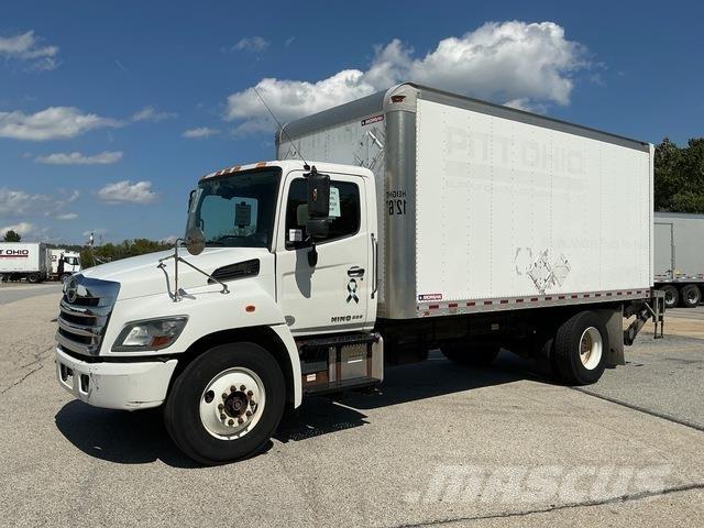Hino 338 Camion cassonati