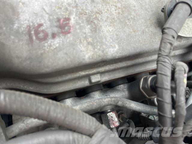 Hino FC Camion cassonati