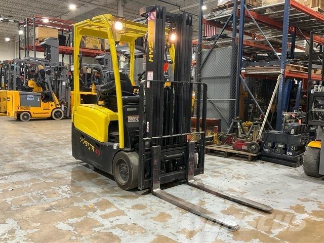 Hyster  Carrelli elevatori elettrici