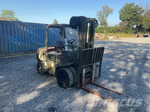 Hyster  Carrelli elevatori-Altro