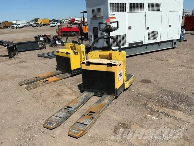Hyster B60ZAC Transpallet elettrici a timone