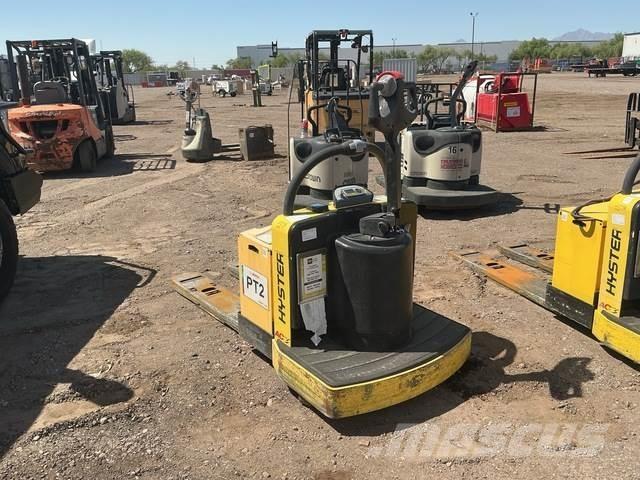 Hyster B60ZAC Transpallet elettrici a timone