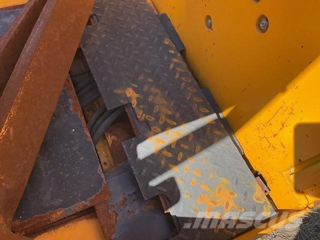 Hyster E25XL Carrelli elevatori elettrici