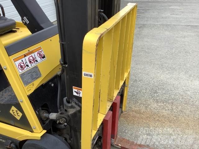 Hyster E35Z Carrelli elevatori elettrici