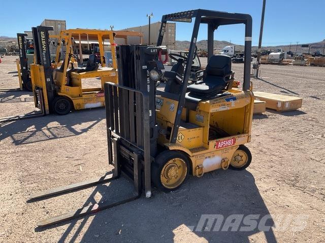 Hyster E40XM Carrelli elevatori elettrici