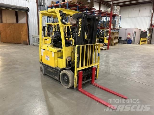 Hyster E50XN Carrelli elevatori elettrici