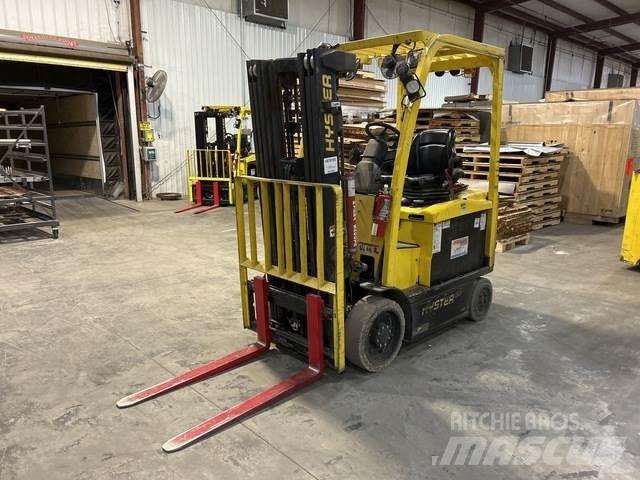 Hyster E50XN Carrelli elevatori elettrici