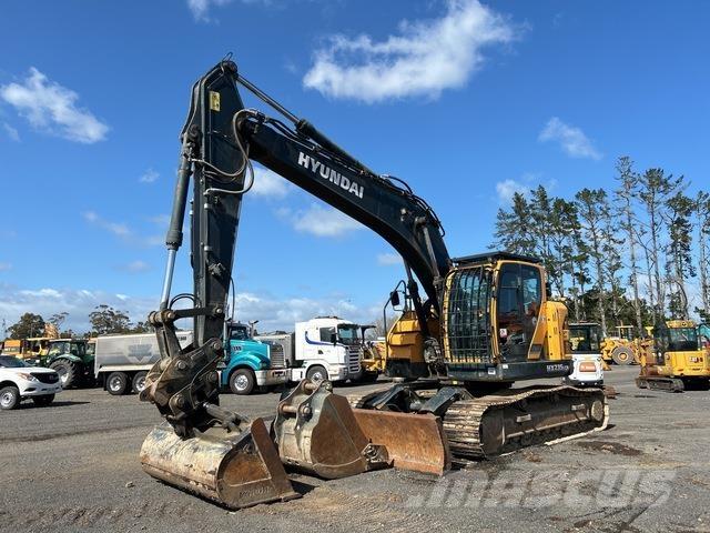 Hyundai HX235L Escavatori cingolati