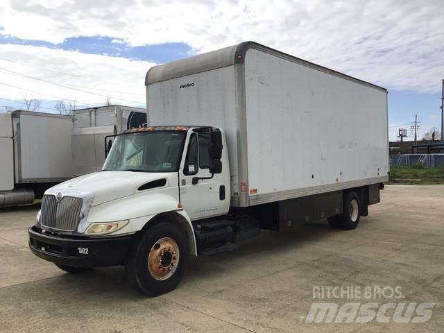International  Camion cassonati