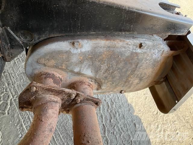 Isuzu  Autopompe per calcestruzzo