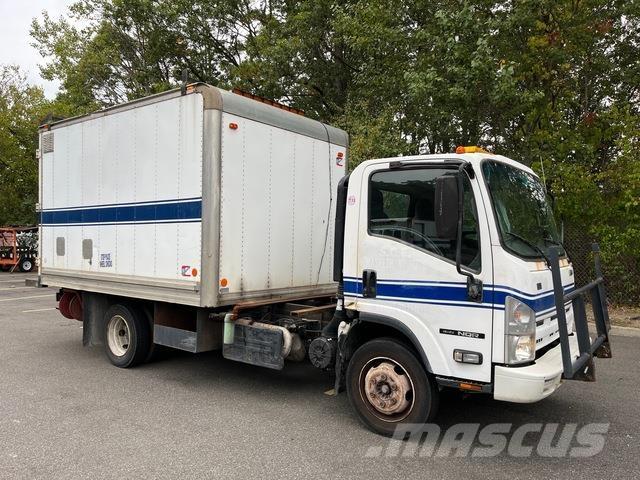 Isuzu NQR Camion cassonati