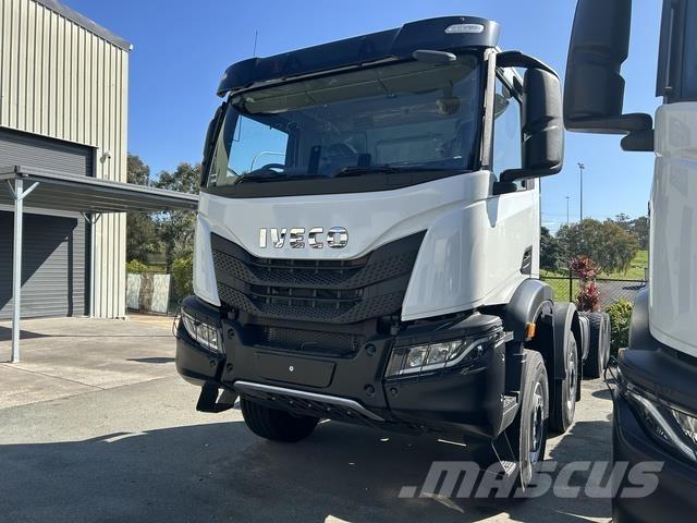 Iveco T Way Autocabinati