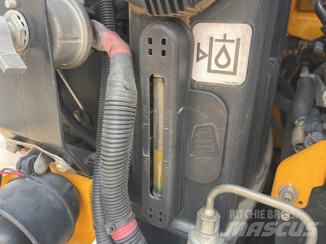 JCB 135 HD Mini Pale Gommate