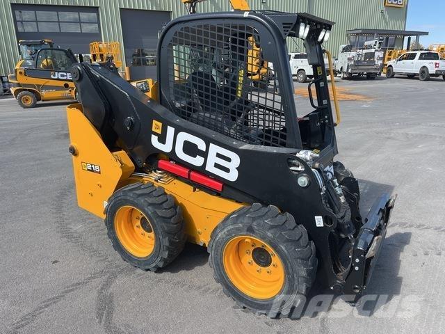 JCB 215 Mini Pale Gommate