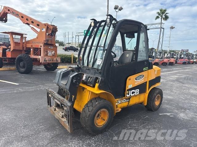 JCB 35D 4X4 T4 Sollevatori telescopici