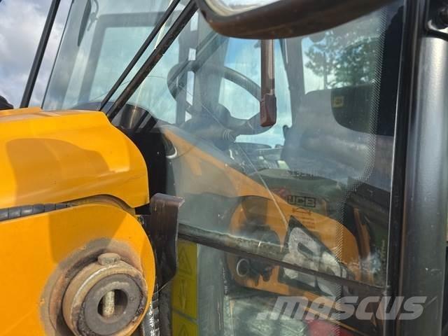 JCB 3CX Terne