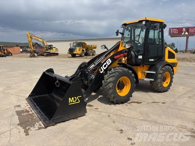 JCB 409 Pale gommate
