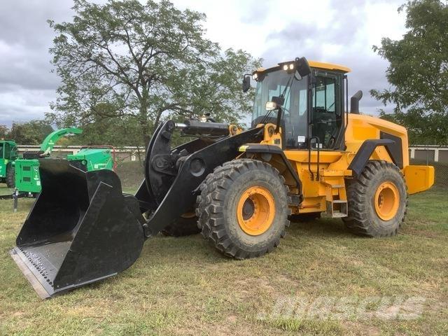 JCB 457 ZX T4F Pale gommate