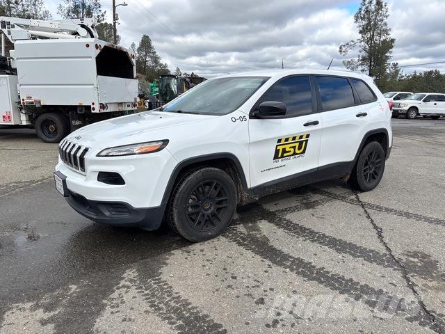 Jeep Cherokee Auto