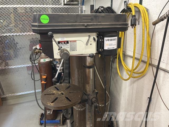 Jet JDP-17FSE Costruzioni - Altro