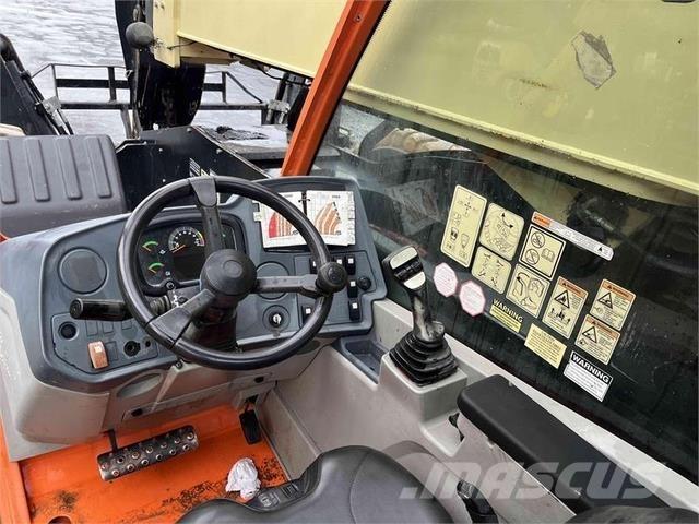 JLG 1055 Sollevatori telescopici