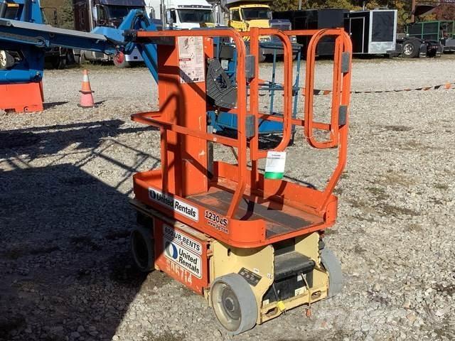JLG 1230ES Sollevatori verticali