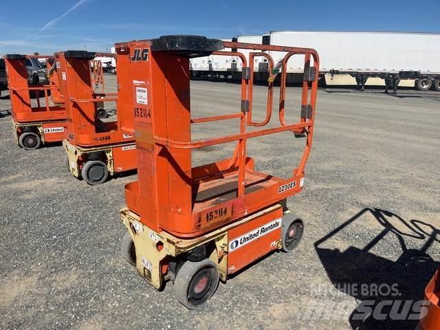 JLG 1230ES Sollevatori verticali