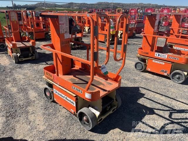 JLG 1230ES Sollevatori verticali
