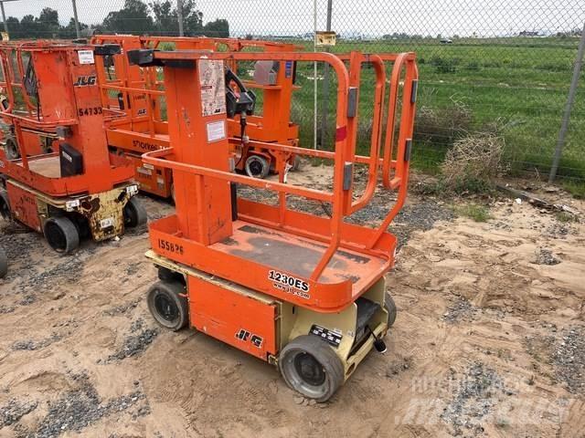 JLG 1230ES Sollevatori verticali
