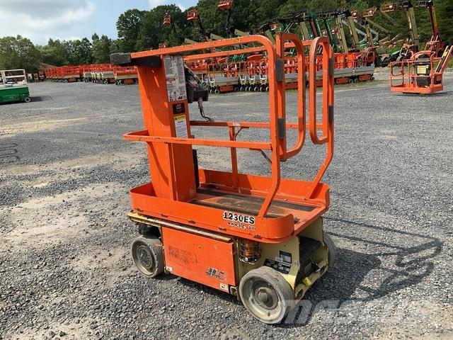 JLG 1230ES Sollevatori verticali