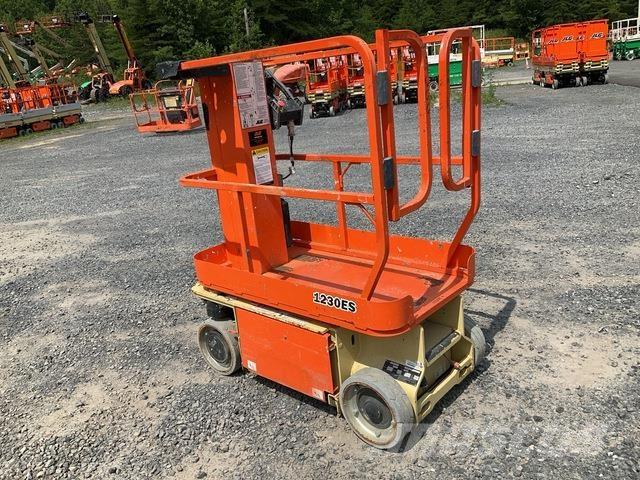 JLG 1230ES Sollevatori verticali