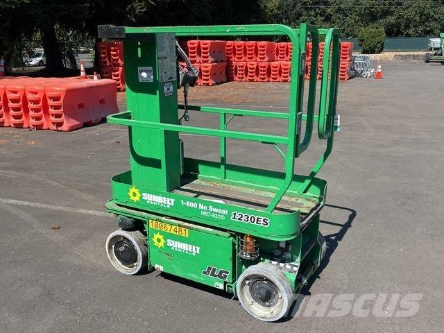 JLG 1230ES Sollevatori verticali
