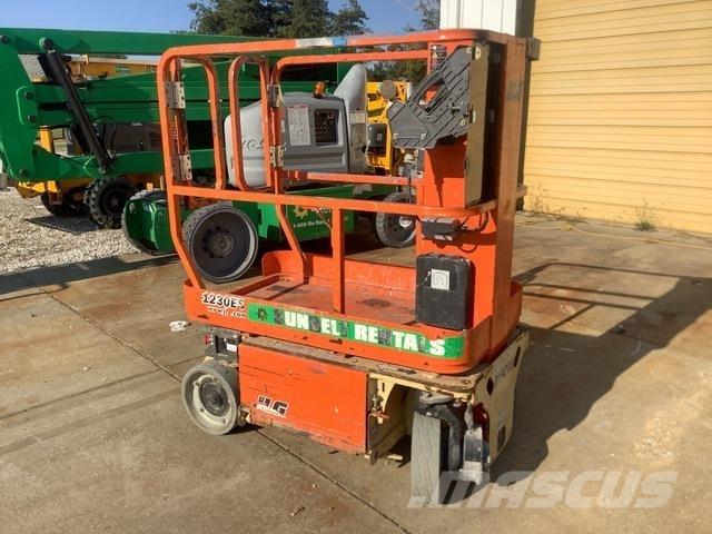 JLG 1230ES Sollevatori verticali