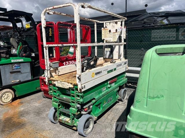 JLG 1930ES Piattaforme a pantografo