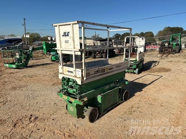 JLG 1932RS Piattaforme a pantografo