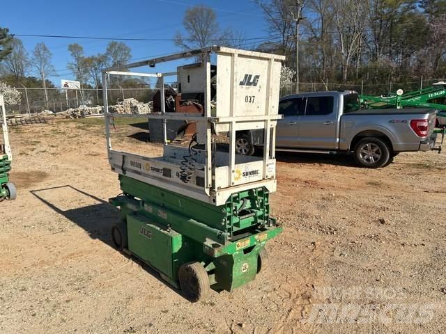 JLG 1932RS Piattaforme a pantografo