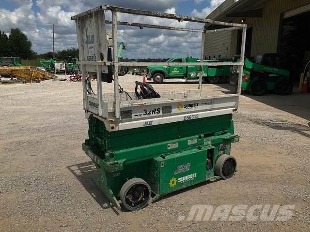 JLG 1932RS Piattaforme a pantografo