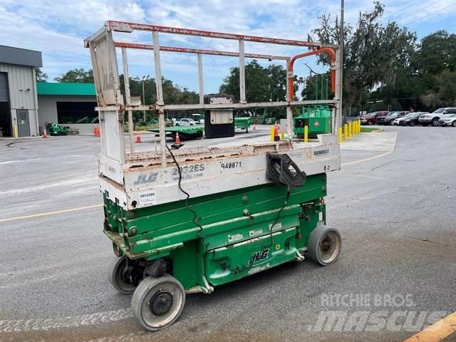 JLG 2032ES Piattaforme a pantografo