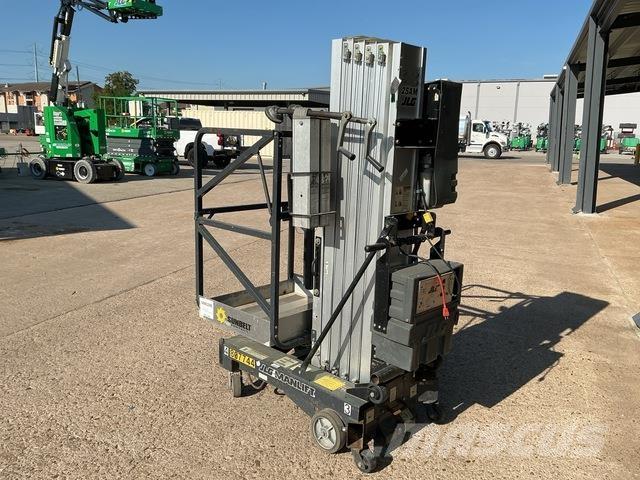 JLG 25AM Sollevatori verticali