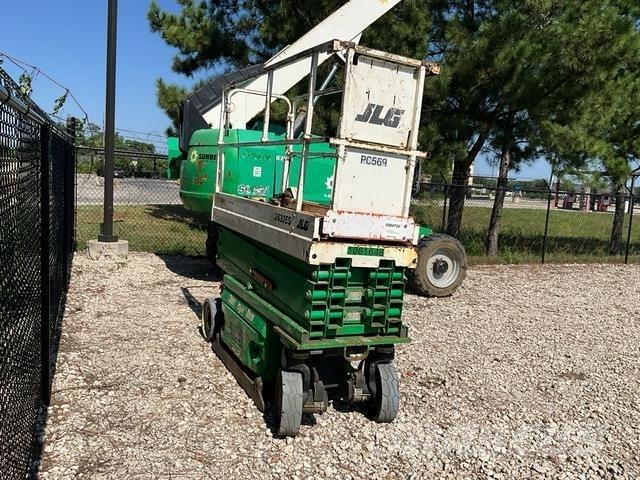 JLG 2632ES Piattaforme a pantografo
