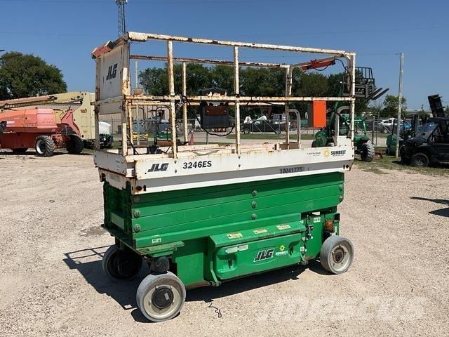 JLG 3246ES Piattaforme a pantografo