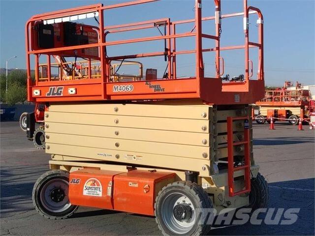 JLG 4069LE Piattaforme a pantografo