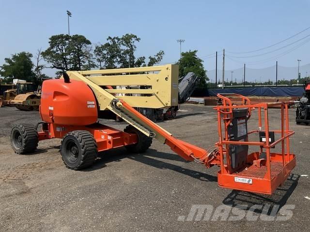 JLG 450A Piattaforme a braccio articolato