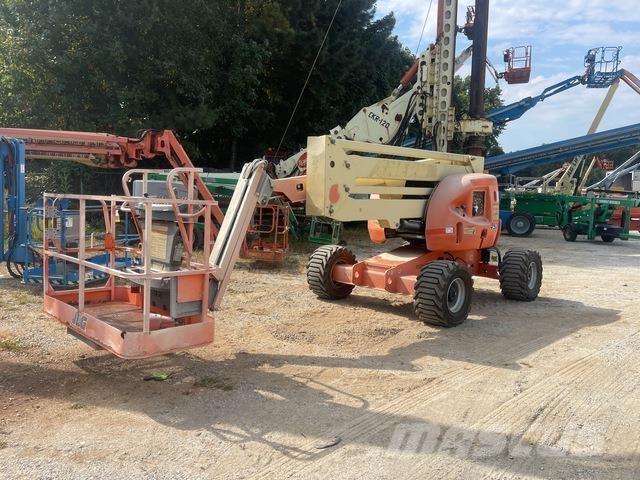 JLG 450AJ Piattaforme a braccio articolato