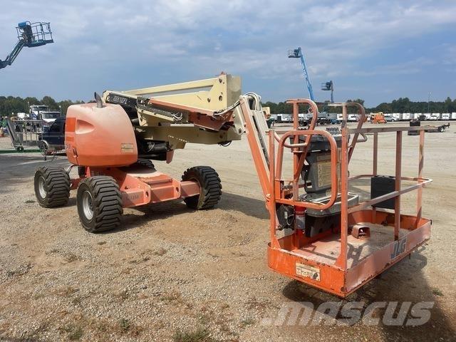 JLG 450AJ Piattaforme a braccio articolato